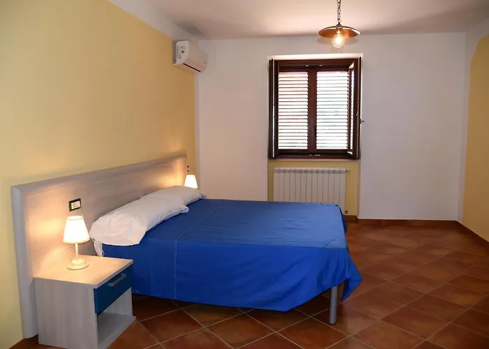 Del Regno ベッド・アンド・ブレックファスト チェントラ